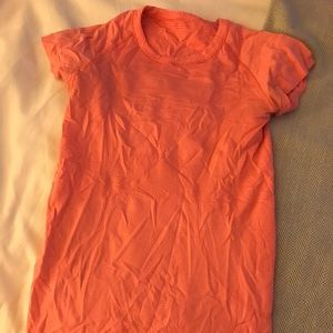 Lulu lemon tee shirt size 4